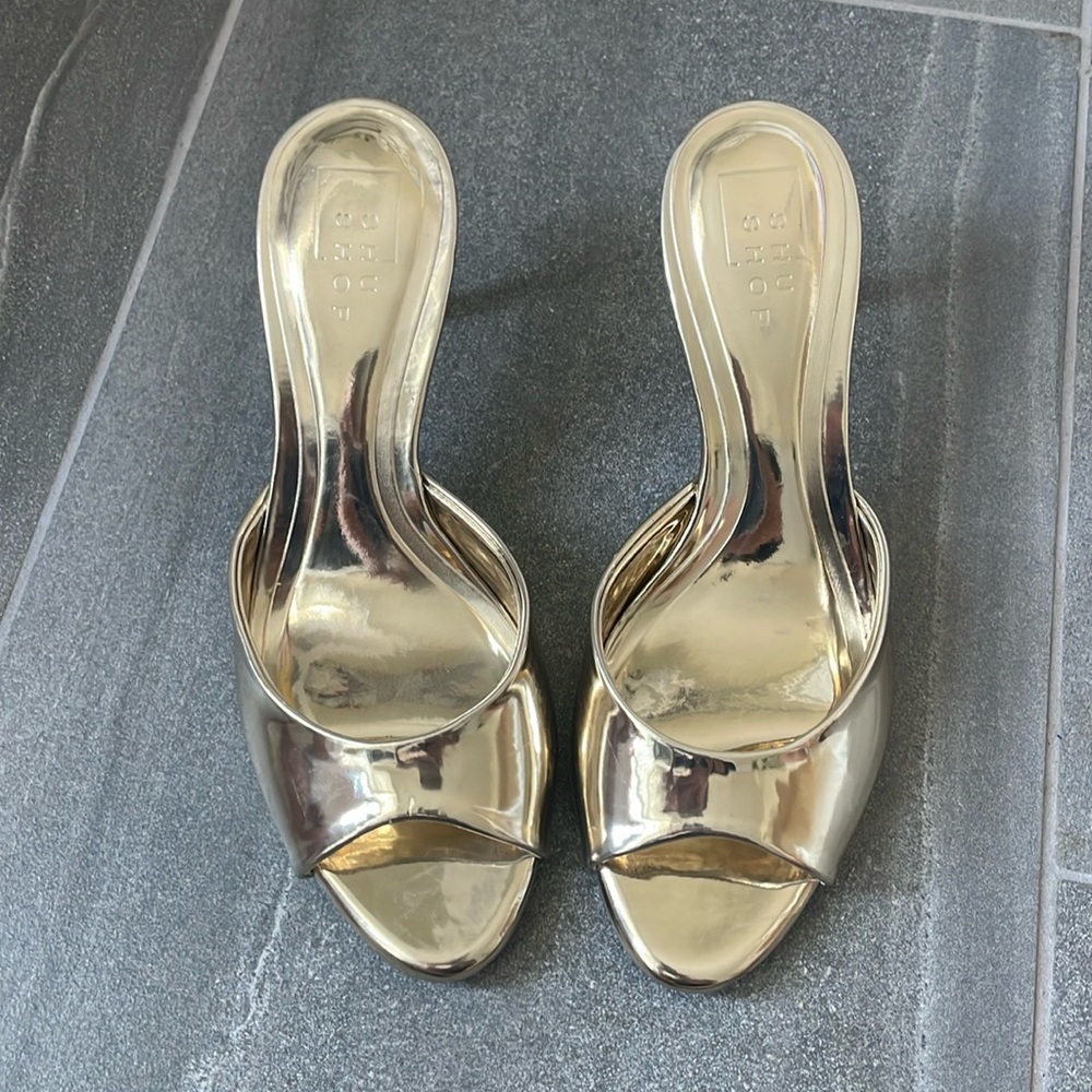 Gold heels
